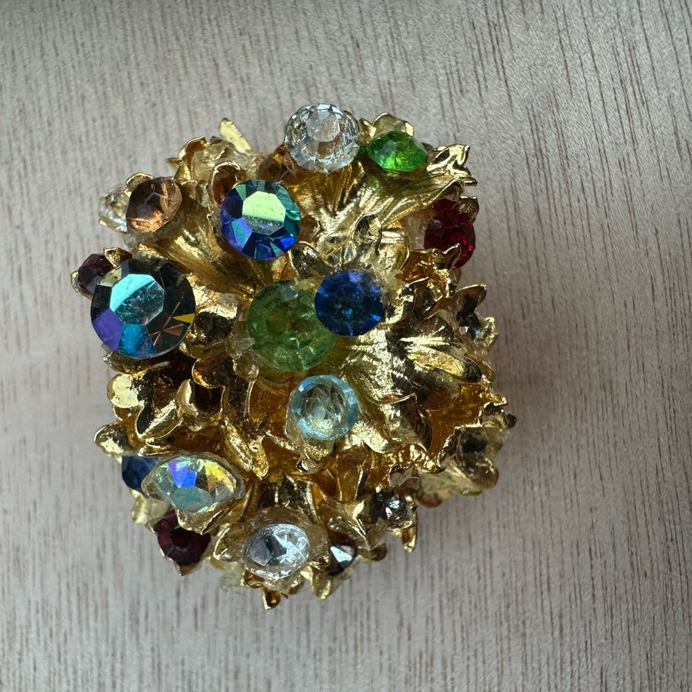 Gold Tone Multicolor Gemstone‎ Cluster Brooch